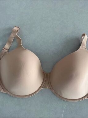 NWOT skims nude bra 40DD